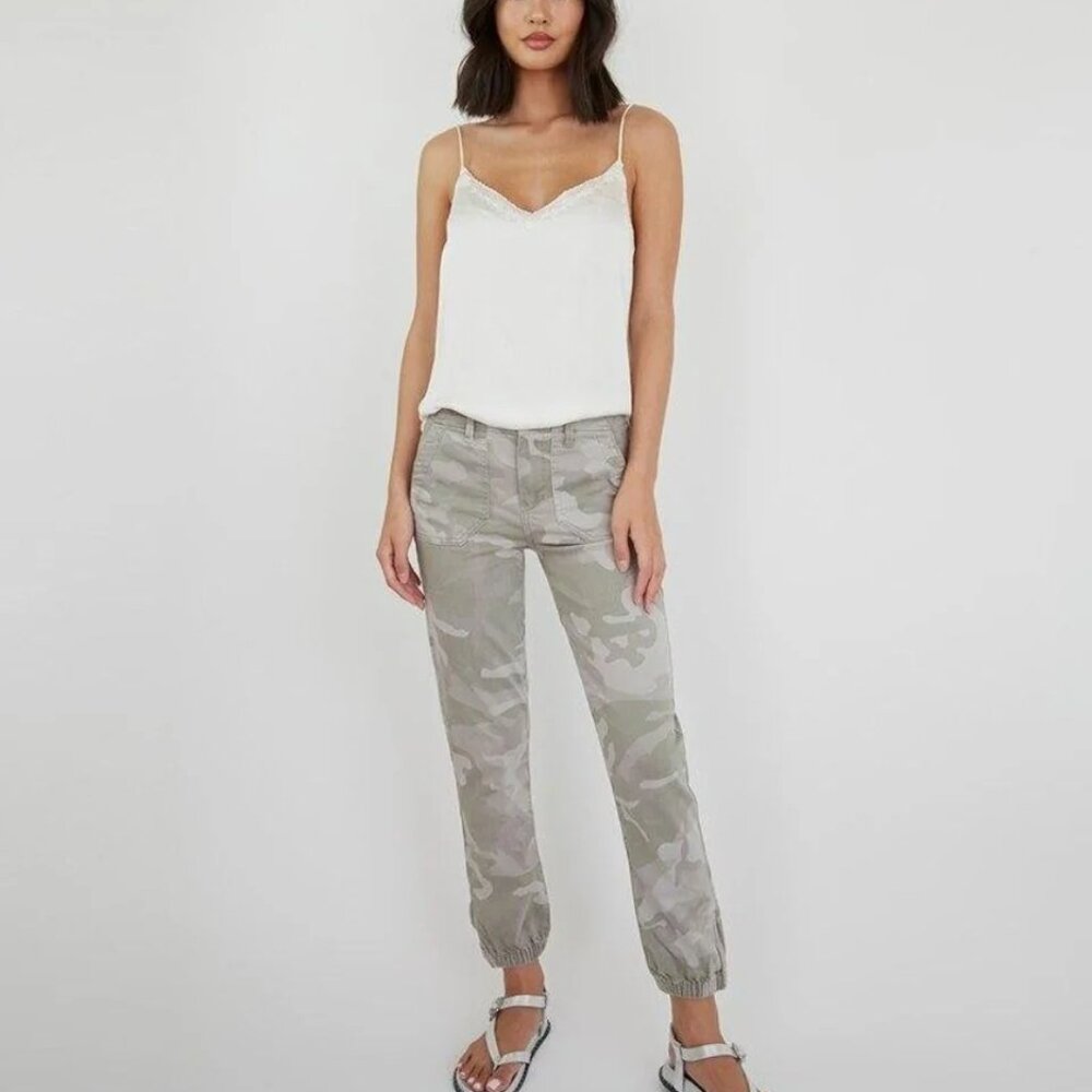 PAIGE Jeans Mayslie Denim Joggers in Camo Size 25 Waist. Like new!